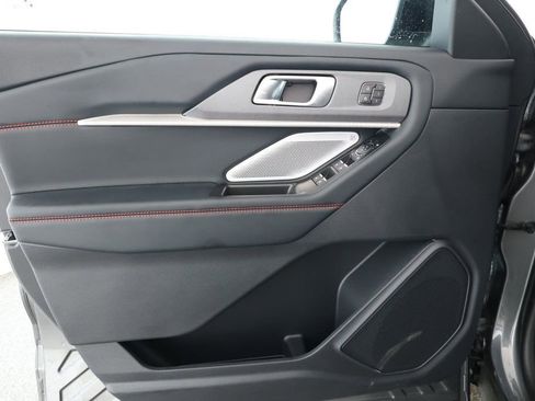 Used 2025 Ford Explorer ST w/ Sun And Sound Package image 9