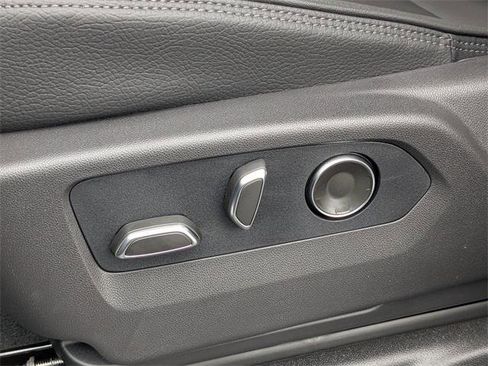 New 2026 GMC Yukon Denali image 24