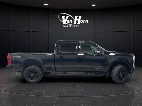 Used 2025 Ford F250 Lariat w/ Lariat Ultimate Package AWD/4WD image 8