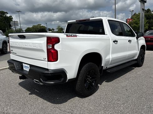 Used 2024 Chevrolet Silverado 1500 LT Trail Boss w/ Protection Package AWD/4WD image 3