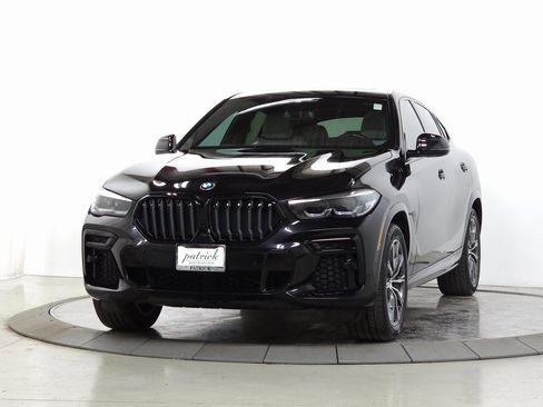 Used 2023 BMW X6 xDrive40i w/ M Sport Package image 4