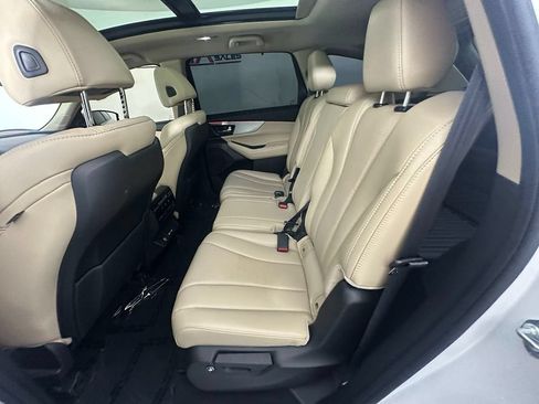 Used 2022 Acura MDX w/ Technology Package AWD/4WD image 21