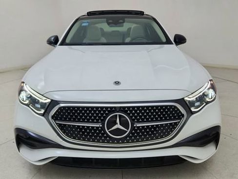 Used 2024 Mercedes-Benz E 350 4MATIC Sedan image 13