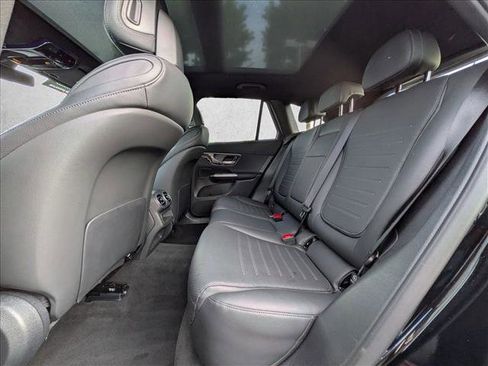 Used 2026 Mercedes-Benz GLC 300 image 16