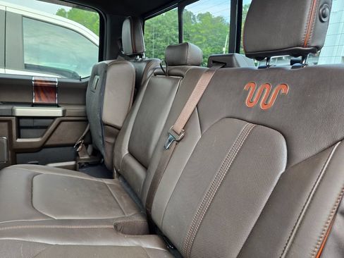 Used 2015 Ford F150 King Ranch w/ Equipment Group 601A Luxury AWD/4WD image 18
