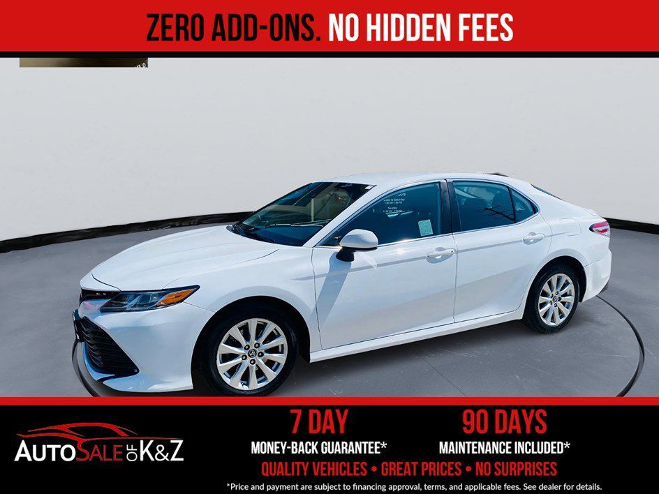 Used 2019 Toyota Camry LE FWD image 3