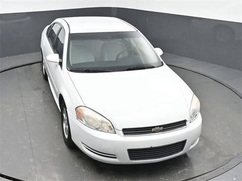 Used 2011 Chevrolet Impala LS image 42