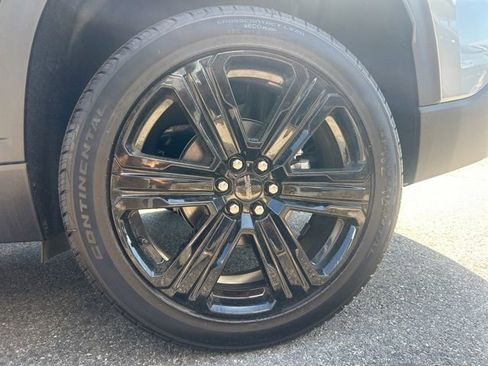New 2026 GMC Acadia Elevation w/ Black Edition AWD/4WD image 8