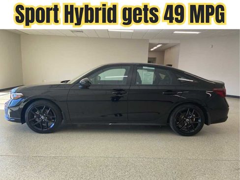 Used 2025 Honda Civic Sport Touring image 1