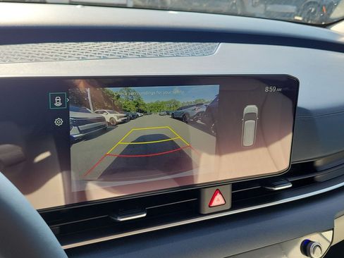 New 2026 Kia Carnival EX FWD image 31