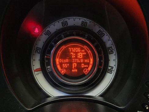 Used 2015 FIAT 500 Pop image 23