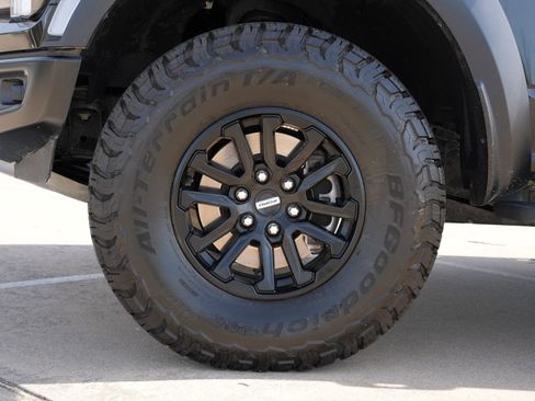 Used 2024 Ford F150 Raptor image 29