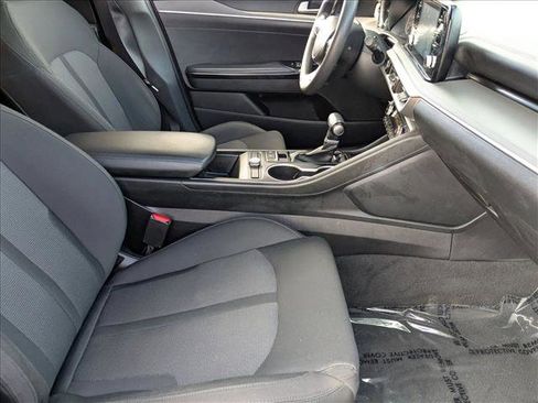 Used 2022 Kia K5 LXS image 19