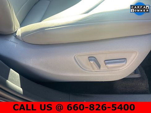 Certified 2021 Toyota Highlander XLE image 32