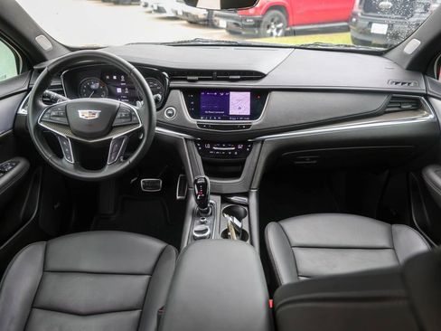 Certified 2023 Cadillac XT5 Sportv w/ Technology Package image 27