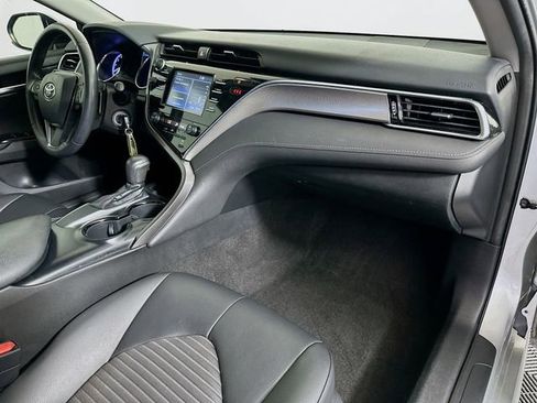 Certified 2018 Toyota Camry SE image 26