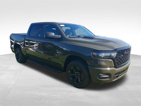 New 2026 RAM 1500 Express AWD/4WD image 7