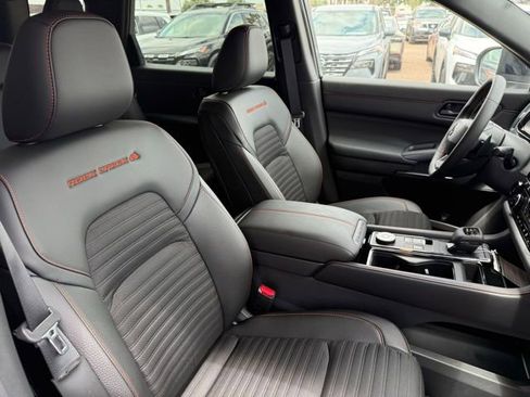 New 2026 Nissan Pathfinder Rock Creek AWD/4WD image 24