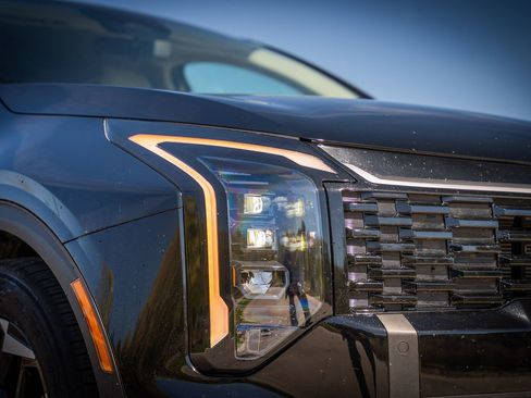 Used 2026 Kia Sportage EX image 10