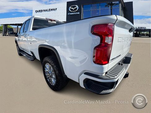 Used 2022 Chevrolet Silverado 3500 High Country image 3