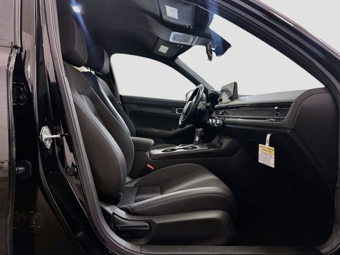 Used 2024 Honda Civic Sport image 31
