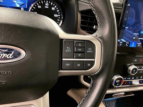Used 2024 Ford Expedition Max Limited image 24