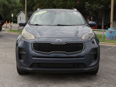 Used 2018 Kia Sportage LX w/ LX Popular Package FWD image 3