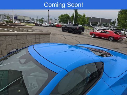 Used 2025 Chevrolet Corvette Stingray Preferred Cpe w/ 2LT RWD image 3