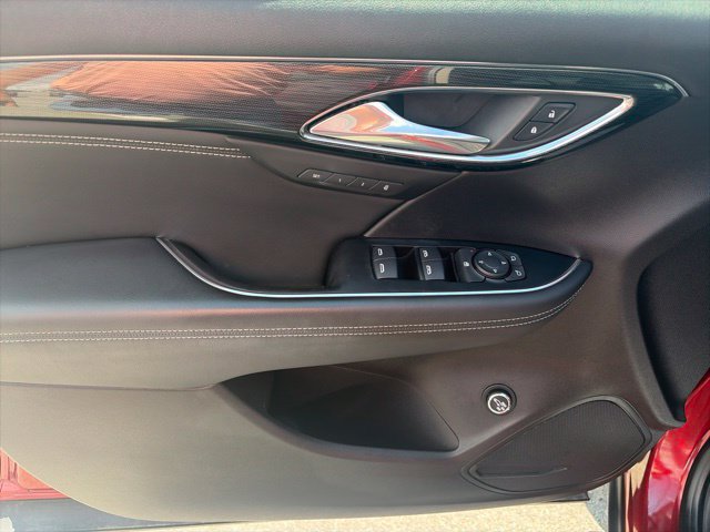 Used 2023 Buick Envision Essence w/ Sport Touring Package FWD image 17
