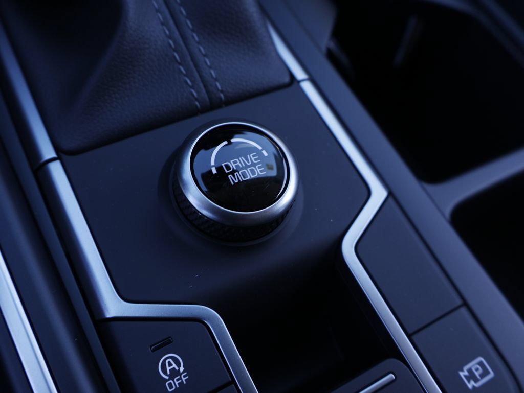 New 2026 Kia Sorento LX FWD image 34