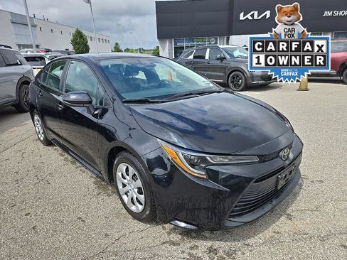 Used 2024 Toyota Corolla LE FWD image 1