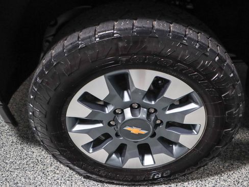 Used 2023 Chevrolet Silverado 2500 Custom w/ Custom Convenience Package image 11