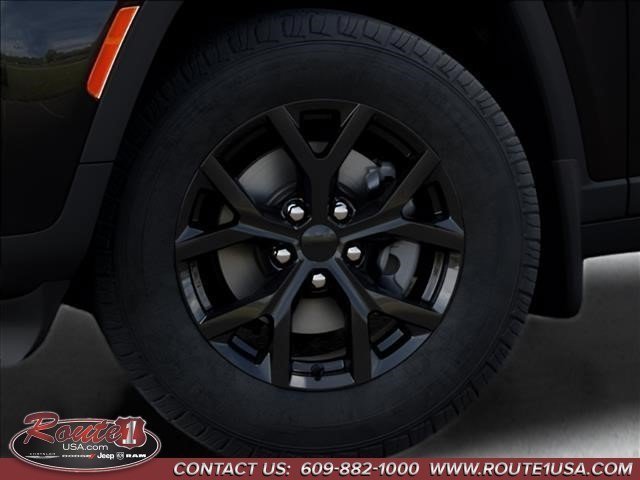 New 2026 Jeep Grand Cherokee Altitude AWD/4WD image 9