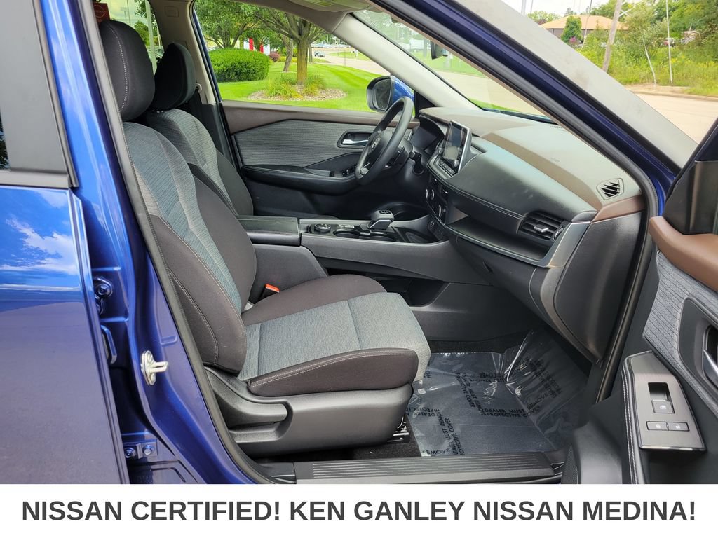 Certified 2023 Nissan Rogue SV AWD/4WD image 48