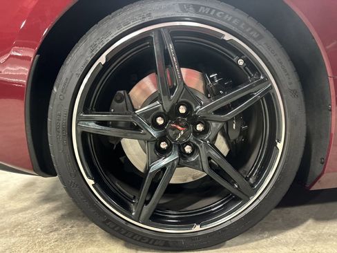 Used 2020 Chevrolet Corvette STINGRAY w/ 2LT Preferred Equipment Group image 40