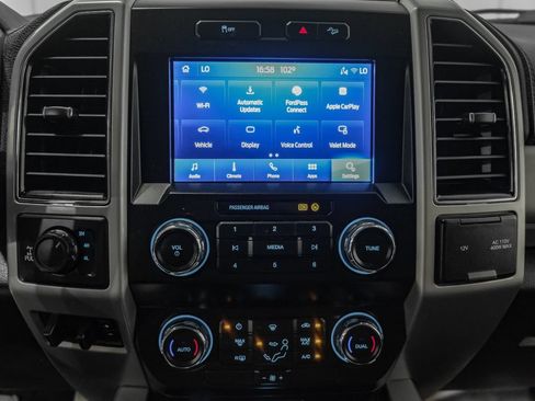 Used 2021 Ford F250 Lariat w/ FX4 Off-Road Package AWD/4WD image 24