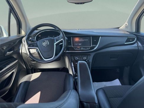 Used 2020 Buick Encore Preferred w/ Safety Package FWD image 7
