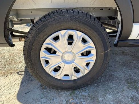 New 2026 Ford Transit 250 Low Roof w/ Fleet Safety Package RWD image 30