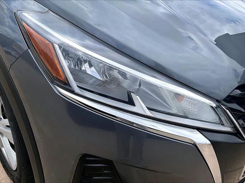 Used 2023 Nissan Kicks S FWD image 26
