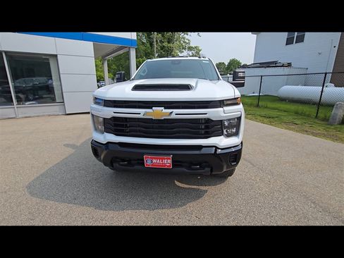 New 2025 Chevrolet Silverado 2500 Custom w/ Custom Convenience Package image 3