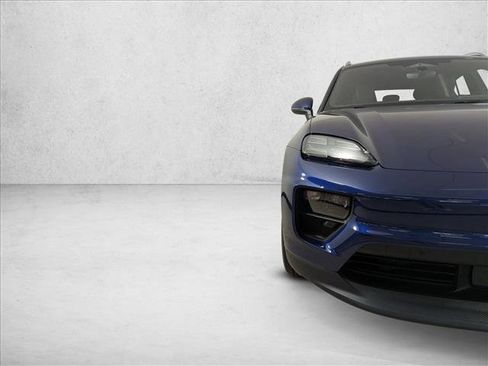 Certified 2024 Porsche Macan 4 Electric AWD/4WD image 12