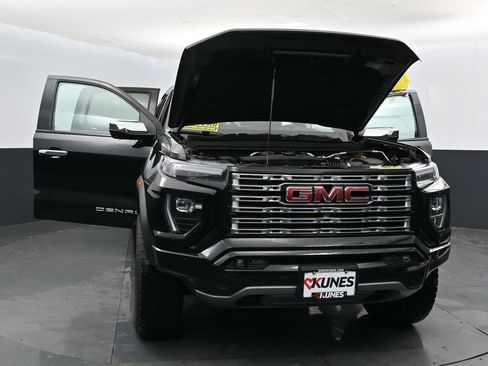 Used 2024 GMC Canyon Denali AWD/4WD image 56