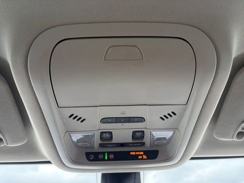 Certified 2023 GMC Acadia Denali w/ Denali Ultimate Package image 11