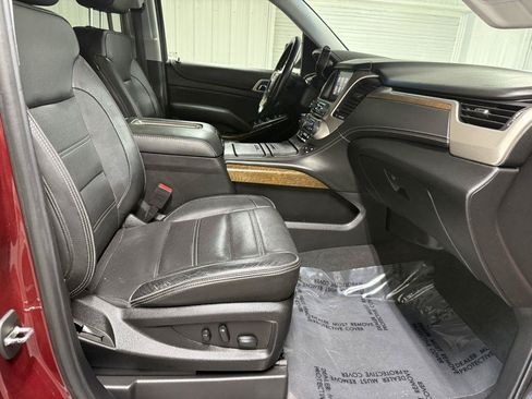 Used 2019 GMC Yukon XL Denali w/ Denali Ultimate Package AWD/4WD image 50