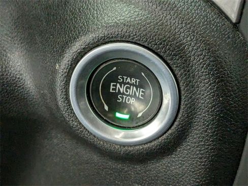 Used 2024 Chevrolet Silverado 3500 W/T image 21