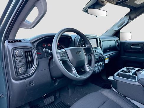 New 2026 Chevrolet Silverado 1500 Custom Trail Boss w/ LPO, Dark Essentials Package AWD/4WD image 8