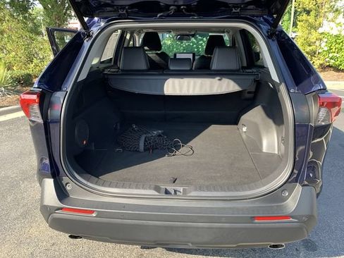 Certified 2023 Toyota RAV4 XLE Premium AWD/4WD image 34