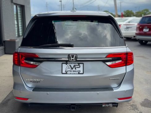 Used 2021 Honda Odyssey Touring image 3