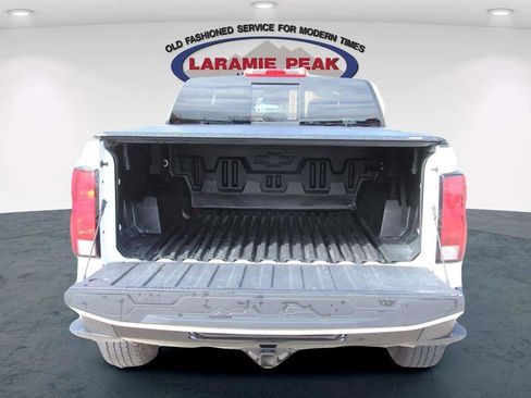 Used 2024 Chevrolet Colorado Trail Boss AWD/4WD image 5