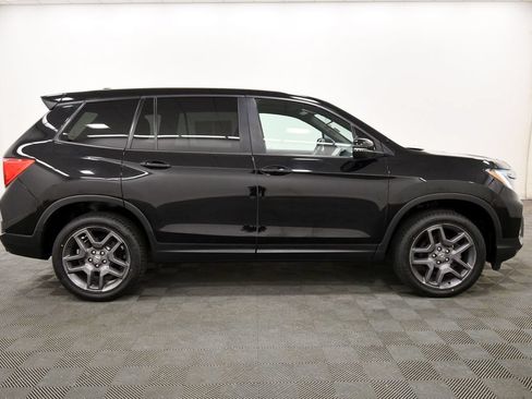 Used 2023 Honda Passport EX-L image 9